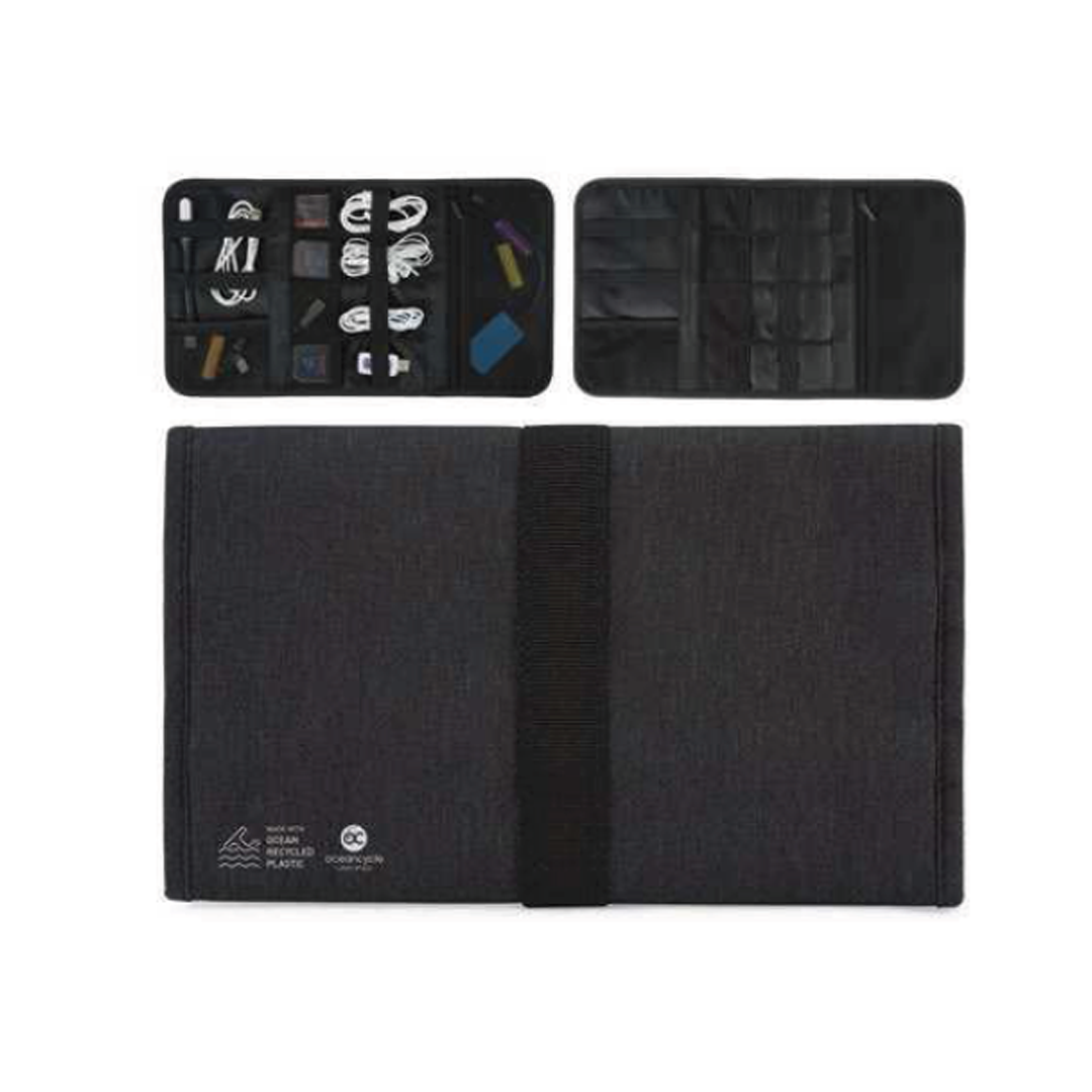 Organize cables, toiletries, accessories in over 12 pockets